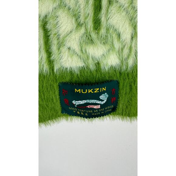 Mukzin Green Fuzzy Eyelash Sweater Vest Womens Small New V Neck Sleeveless - Picture 5 of 7